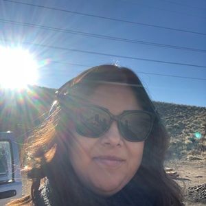 Meet your Posher, Andie